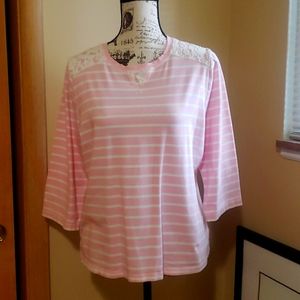 D&Co. Pink & White striped tunic sz medium